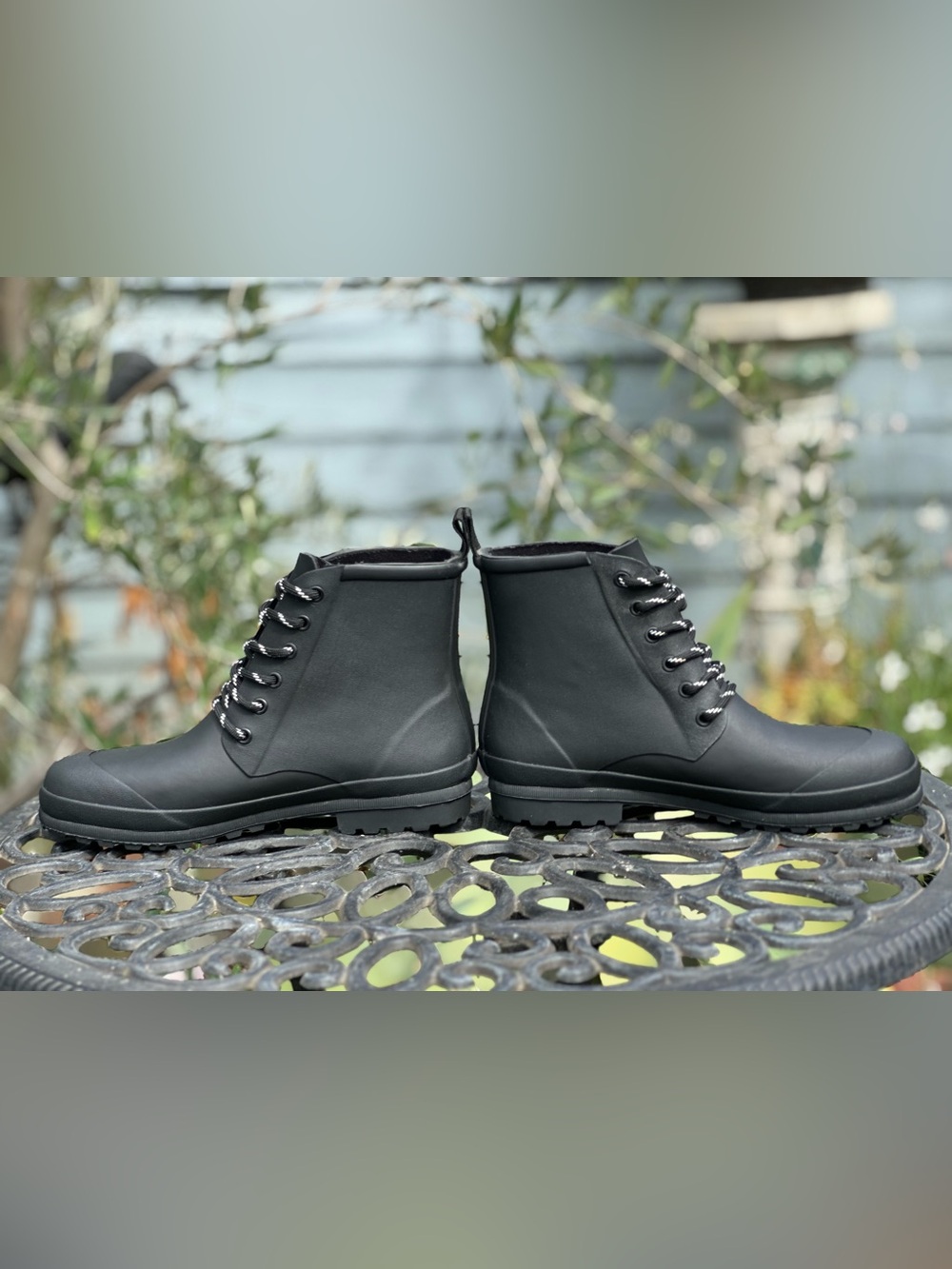 Madewell — The Lace-Up Lugsole Rain Boot - Picture 4 of 7